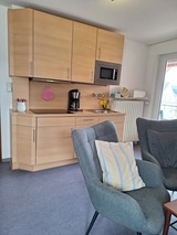 Ferienwohnung in Dahme - Petra - K&uuml;chenzeile mit Sp&uuml;lmaschine