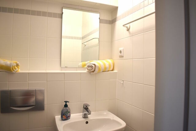 Ferienwohnung in Prerow - Resi F8 - Bild 10