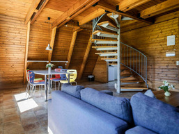 Nurdachhaus in Damp an der Ostsee