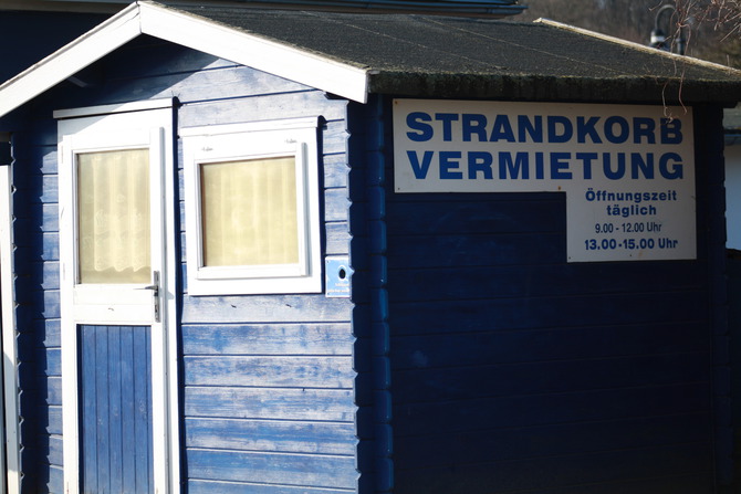 Ferienwohnung in Ostseebad Nienhagen - Ferienwohnung Poschmann - Strandkorbvermietung