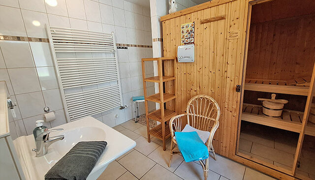 Ferienhaus in Heringsdorf - Insellicht BRINKMANNHAUS - entspannend gro&szlig; fast am Strand Sauna Terrasse Grill - Bild 8