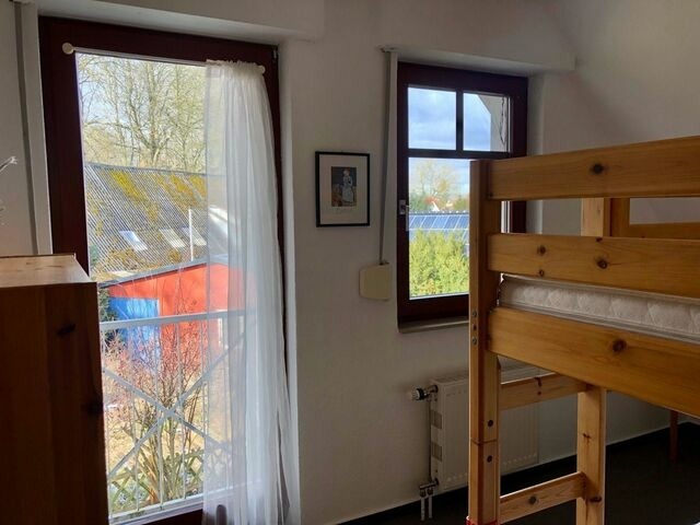 Ferienwohnung in Gustow - Ferienwohnung "Nils Holgerson" mit Balkon zwischen Strand, Wald & Wiese im Südosten der Insel Rügen! - Bild 10