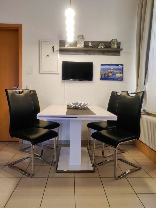 Ferienwohnung in K&uuml;hlungsborn - Ostseeblick, Hiddensee 8 - Bild 9